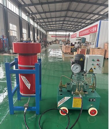 非标定制2D-SY22/100传感器试压装置已发往株洲