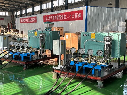 3DY-4000/10四路试压集装箱式电动试压泵